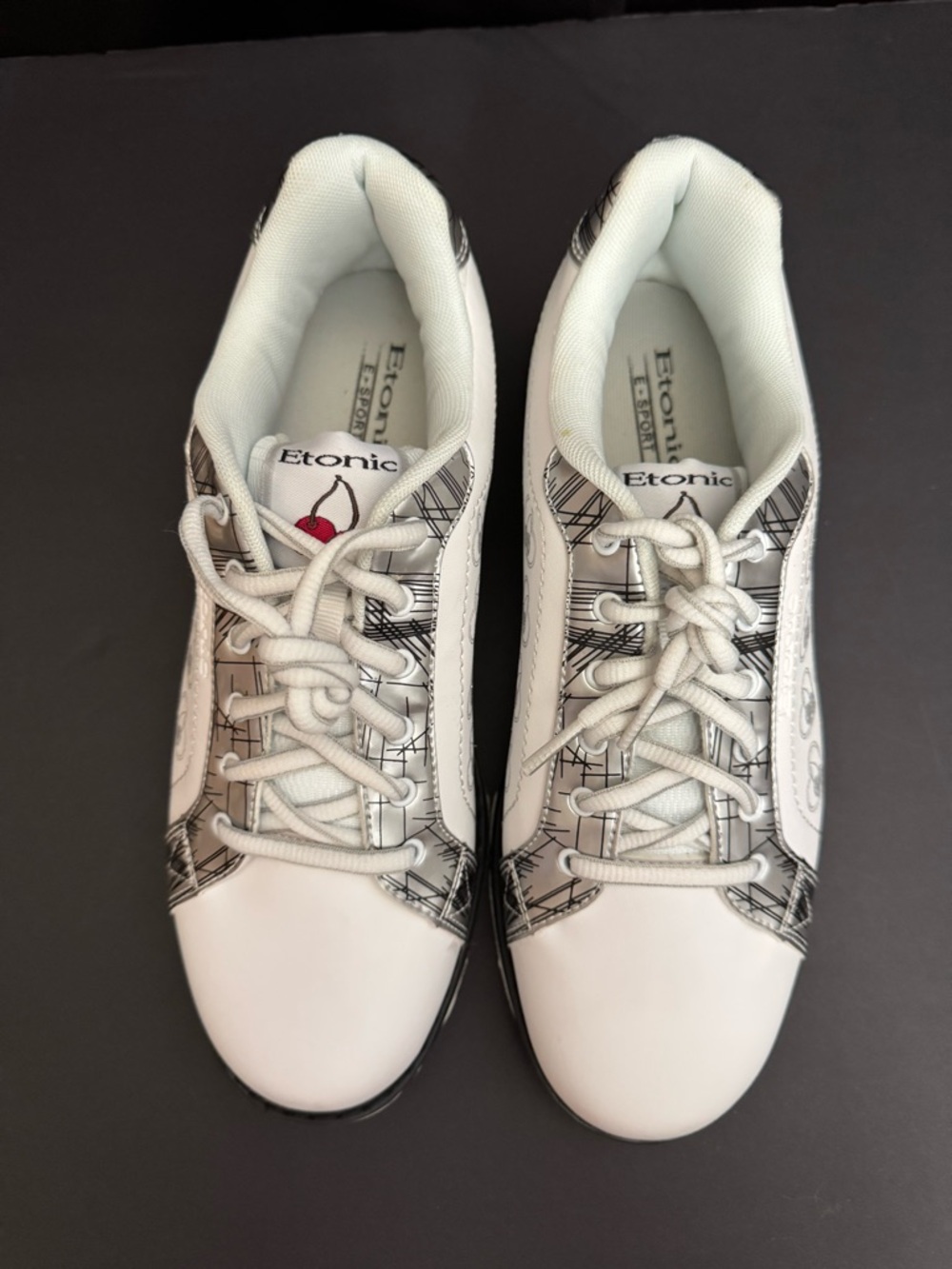 Etonic White Graphic Accent Bowling shoes!